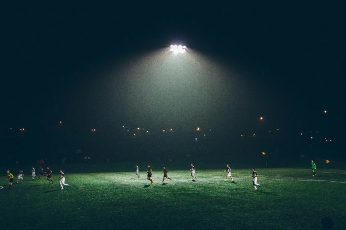 Europees voetbal op een kruispunt: Tussen traditie en transformatie